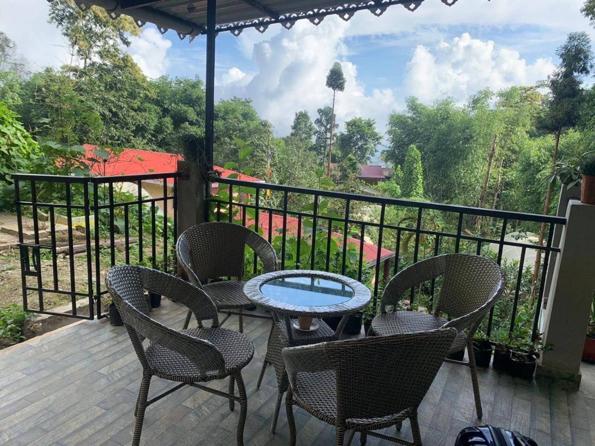 Tenam Garden Homestay Калимпонг Екстериор снимка
