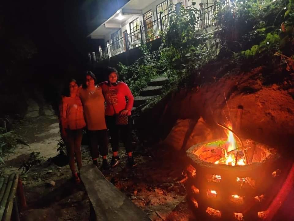 Tenam Garden Homestay Калимпонг Екстериор снимка