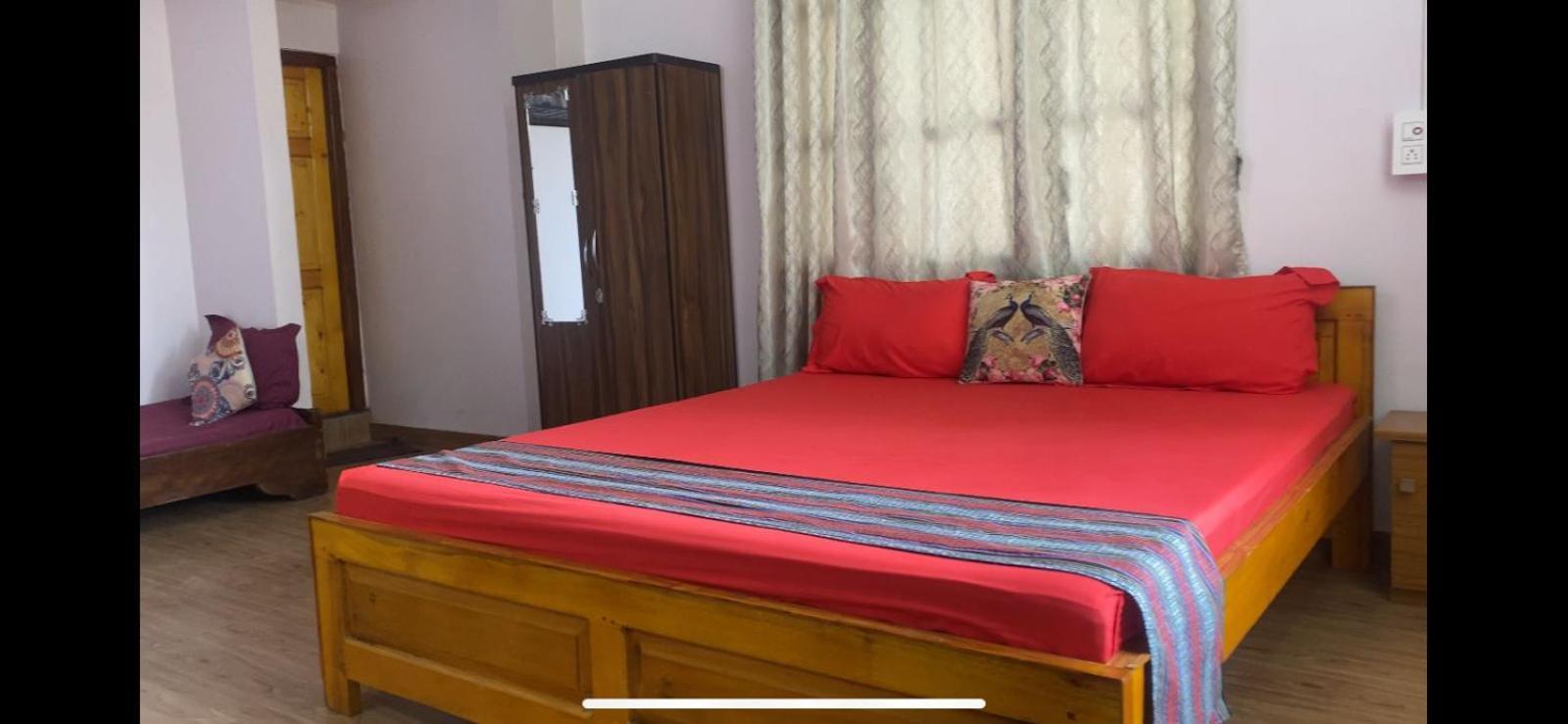 Tenam Garden Homestay Калимпонг Екстериор снимка